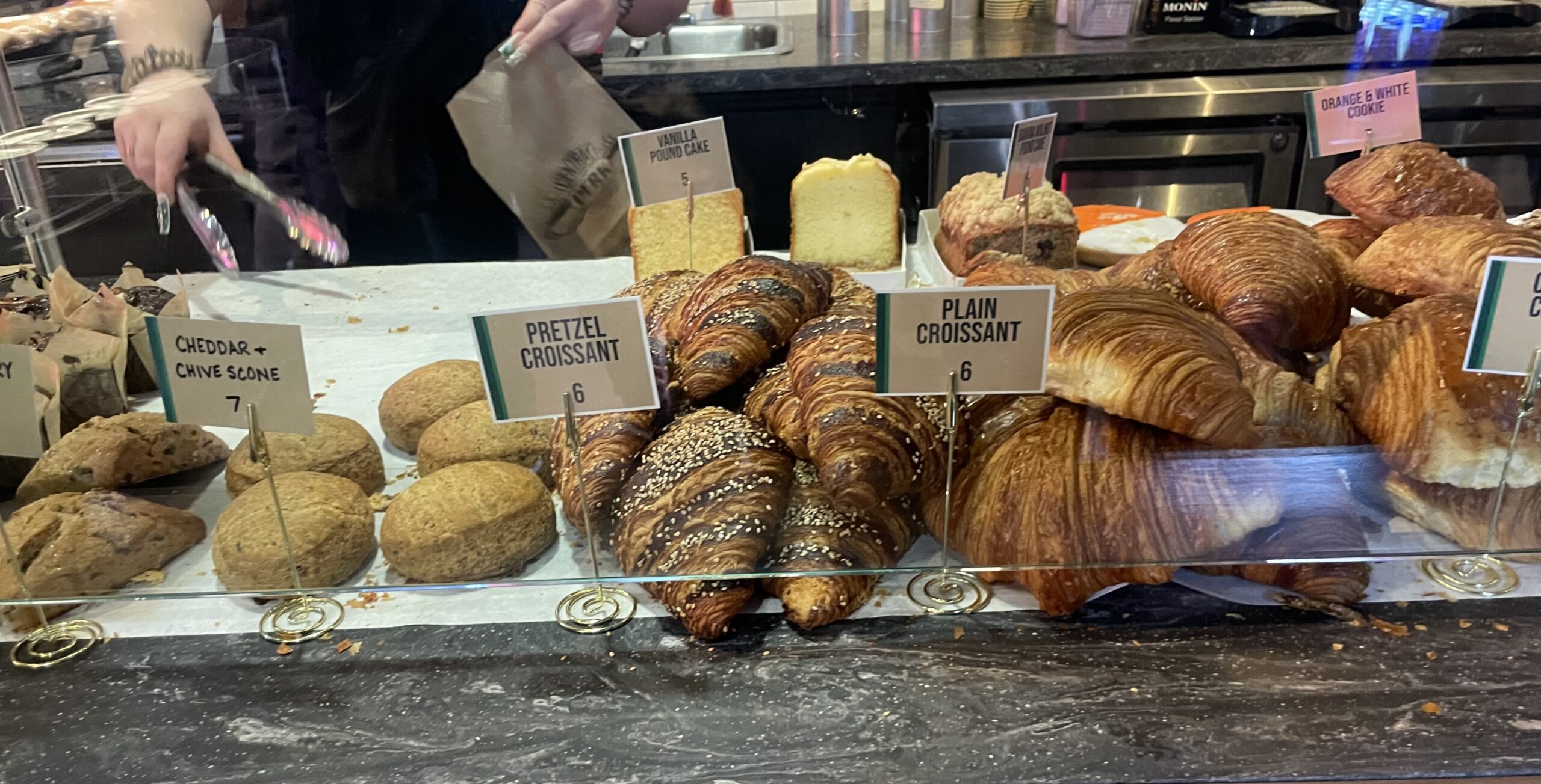 Central Perk The Daily Green cannabis dispensary near me dispensary times square new york city nyc manhattan midtown cannabis near me manhattan cannabis weed dispensary manhattan weed in midtown